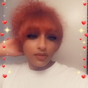 Meet your Posher, Faye